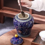 Blue and White Tea Storage Jar Ceramic Vintage Sealed Decorative Jar with Lid Ginger Jar with Gift Box Suitable for Home Decor Storage - B439EBR0B