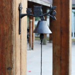 FHSGG Rustic Cast Iron Wall Bell Retro Owls Hand Bell Doorbell Rustic Door Bell Decorative Vintage Antique Farmhouse Style Bell Heavy Duty Metal Bell - BGC3FQR4G